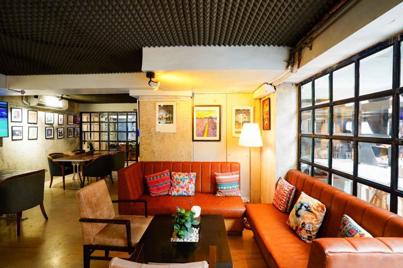 Bloom Boutique - Bandra Hotel Mumbai  Buitenkant foto